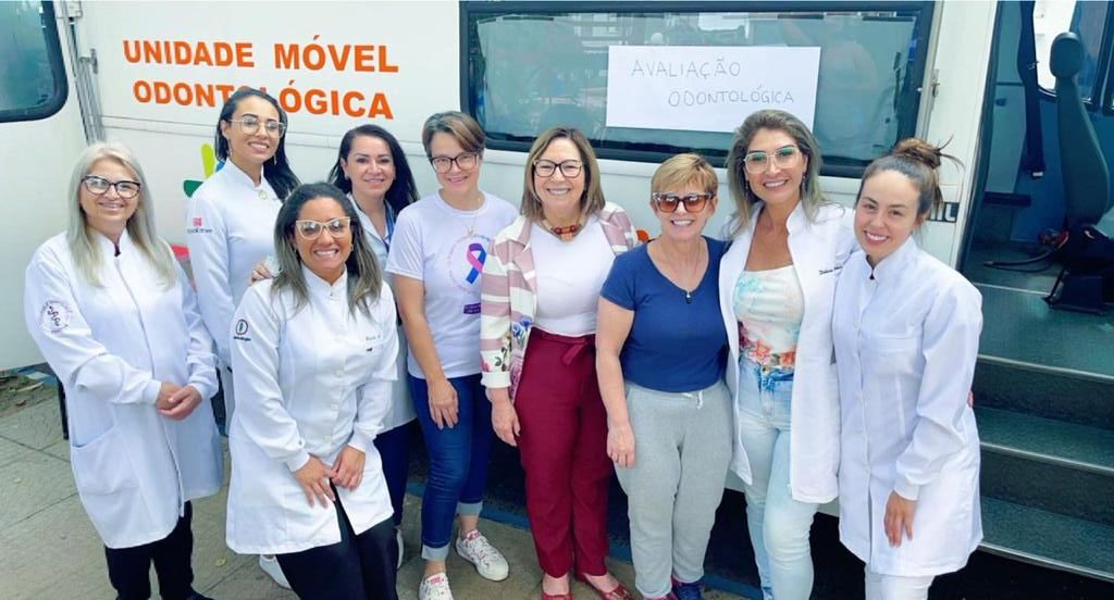 Alunos de Odontologia participam de Feira da Saúde em Taquara - RS